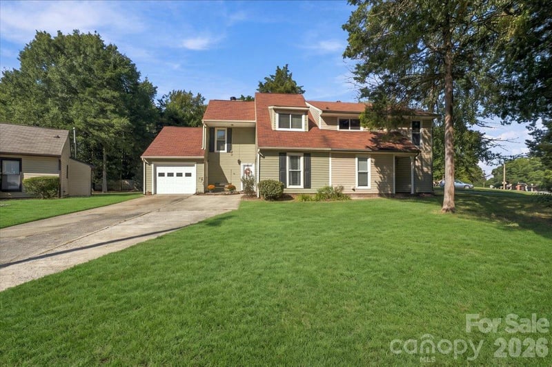 10905 Rail Tye Place, Pineville, NC - 2 beds, 2 baths, 1,485 sqft - $303,000