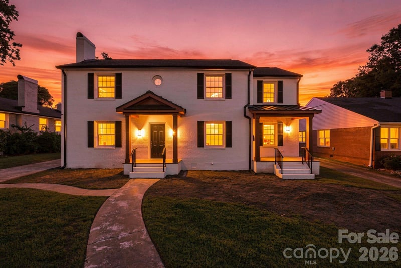 1307 S Kings Drive, Charlotte, NC - 4 beds, 2,440 sqft - $1,249,000