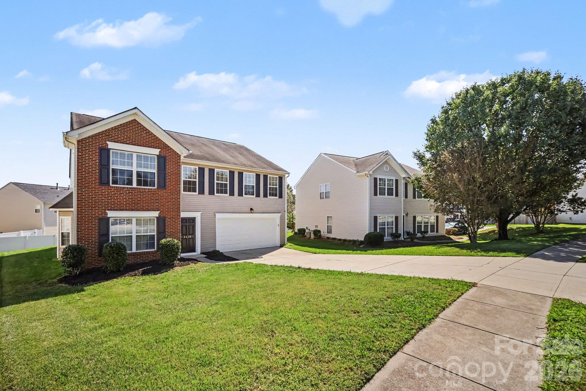 2410 Highland Park Dr, Charlotte, NC 28269. property listing photo