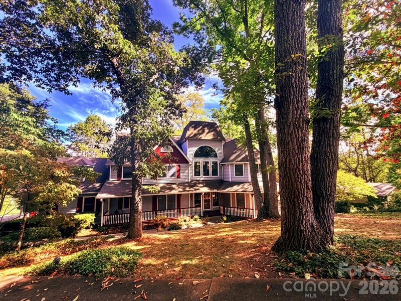 169 Windsor Road, Asheville, NC - 5 beds, 3.5 baths, 4,595 sqft - $1,400,000