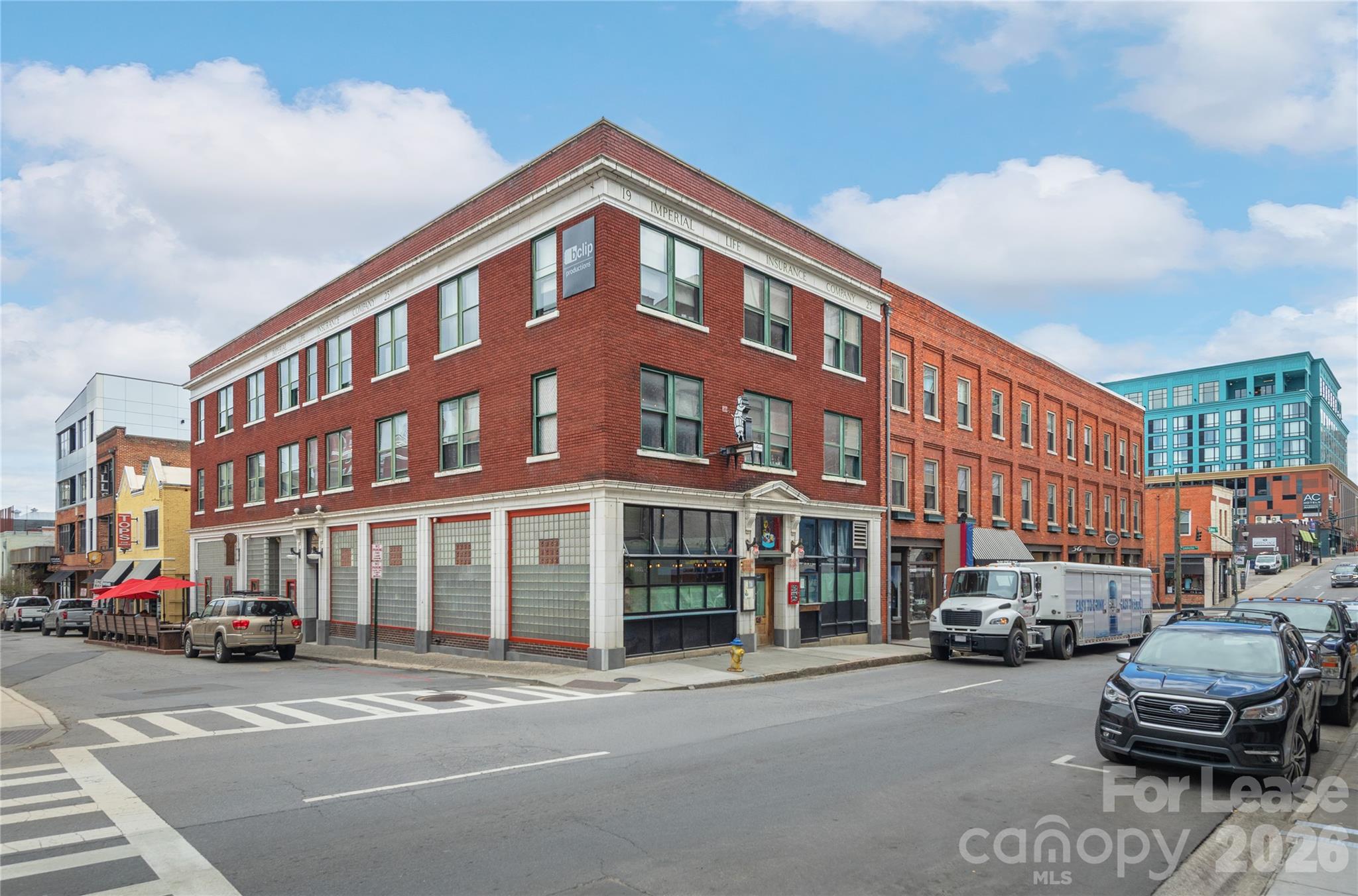 48 College St 1st Floor, Asheville, NC 28801. property listing photo