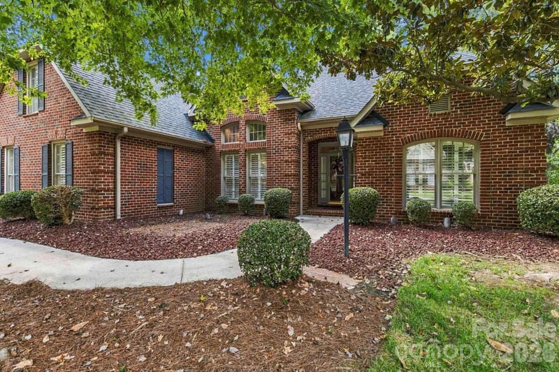 1106 Westlake Drive, Kannapolis, NC - 4 beds, 3 baths, 2,748 sqft - $785,000