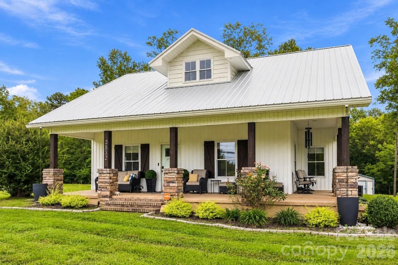 2832 Beaty Road, Gastonia, NC - 4 beds, 2.5 baths, 2,188 sqft - $470,000
