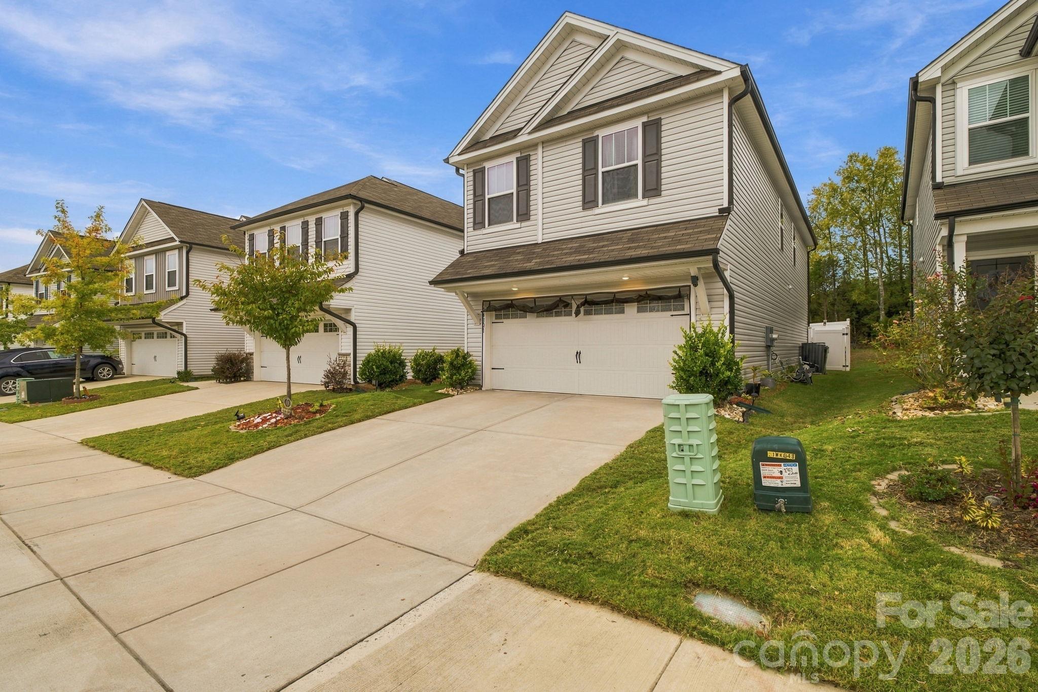 14301 Whistling Teal Dr, Charlotte, NC 28262. property listing photo