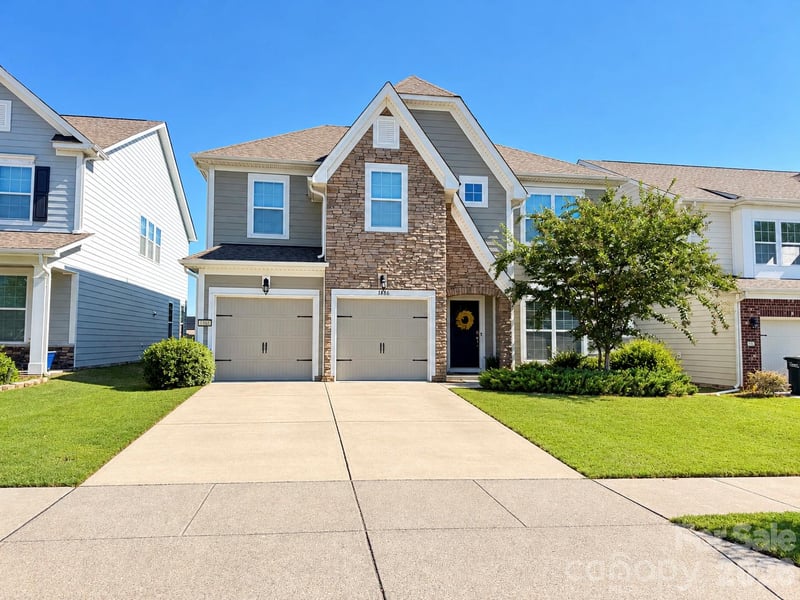 1486 Coffeetree Drive NW, Concord, NC - 4 beds, 4 baths, 2,788 sqft - $550,000