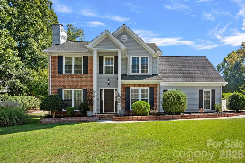 8004 Rachel Court, Waxhaw, NC - 4 beds, 2.5 baths, 1,868 sqft - $449,000