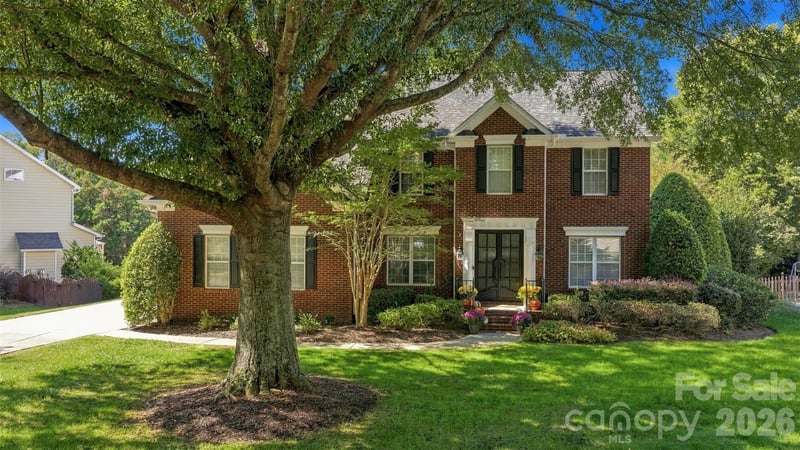 15502 Tolliver Drive, Charlotte, NC - 4 beds, 3 baths, 2,956 sqft - $850,000