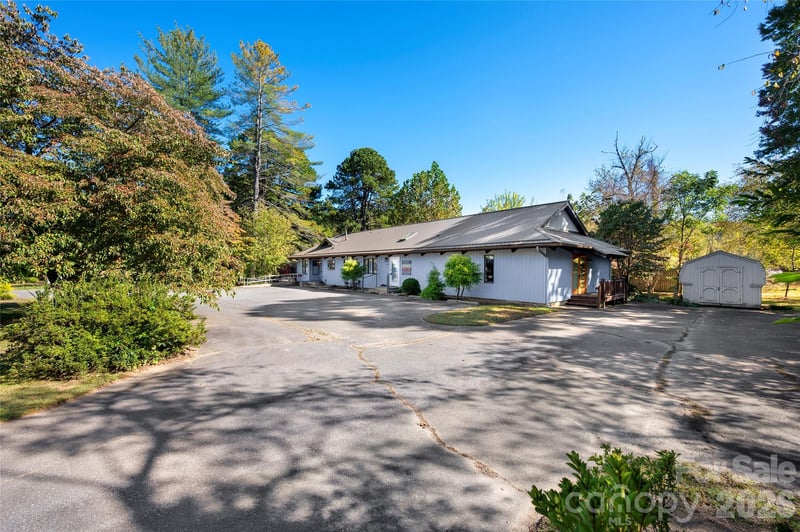 130 Center Avenue, Black Mountain, NC - 3 baths - $849,000