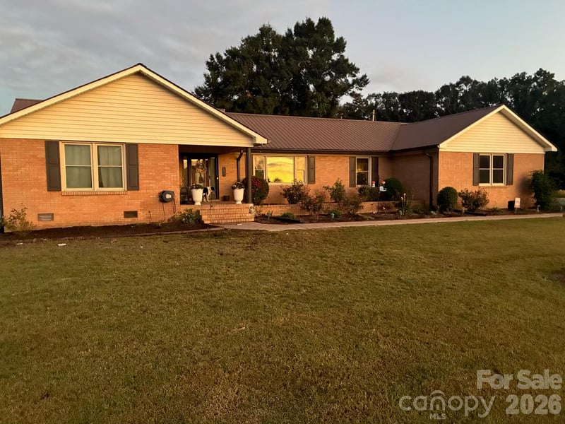 902 Tomberlin Street, Monroe, NC - 4 beds, 3 baths, 2,958 sqft - $709,900