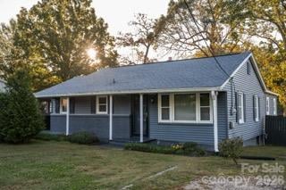 657 12th Avenue, Gastonia, NC - 3 beds, 2 baths, 1,454 sqft - $249,900