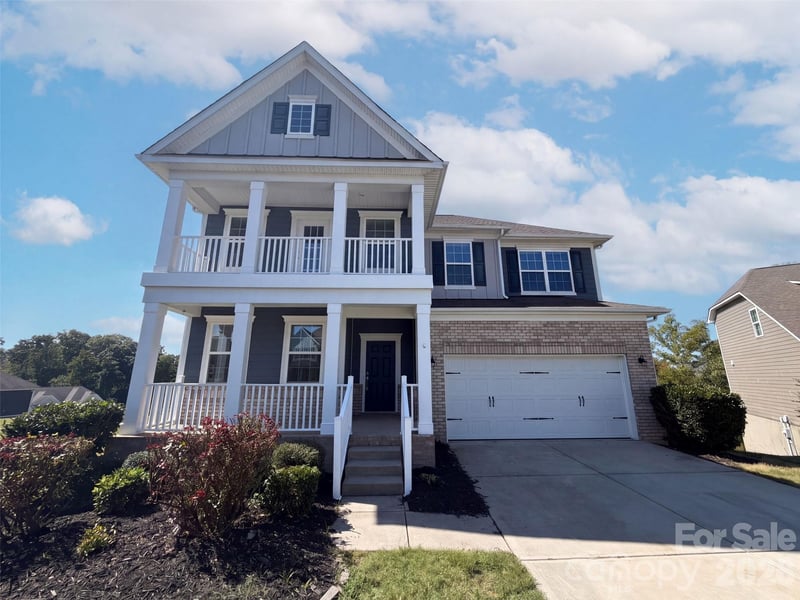6219 Shumard Oak Way, Fort Mill, SC - 5 beds, 4 baths, 2,678 sqft - $626,000