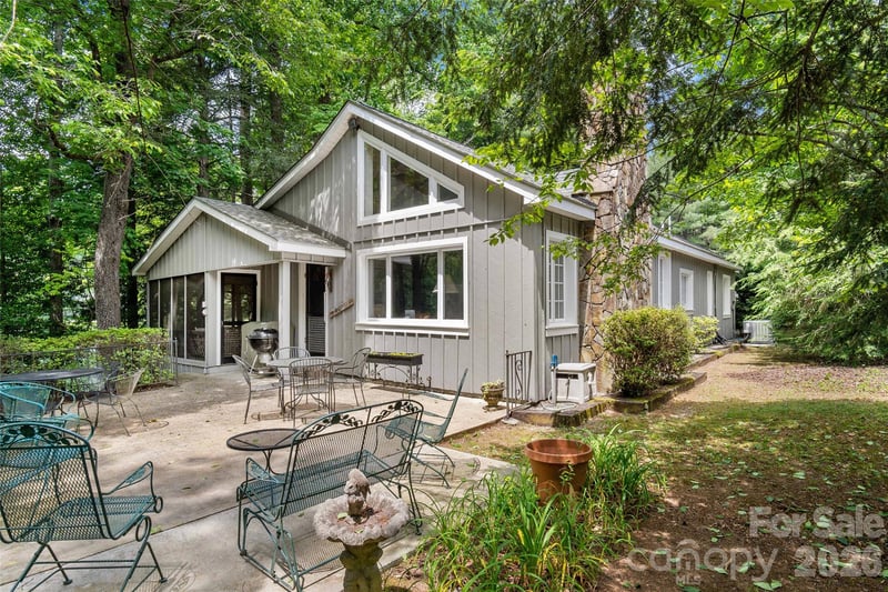 138 Gowan Point Apt 4, Marion, NC - 3 beds, 2 baths, 1,937 sqft - $949,000
