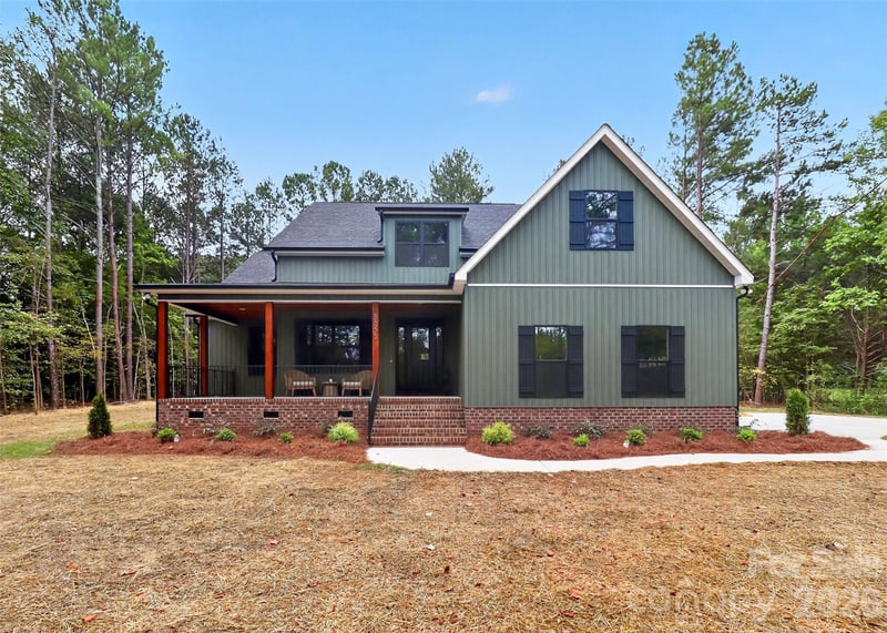 1001 Croatoan Drive, Rock Hill, SC - 4 beds, 3.5 baths, 2,604 sqft - $675,000