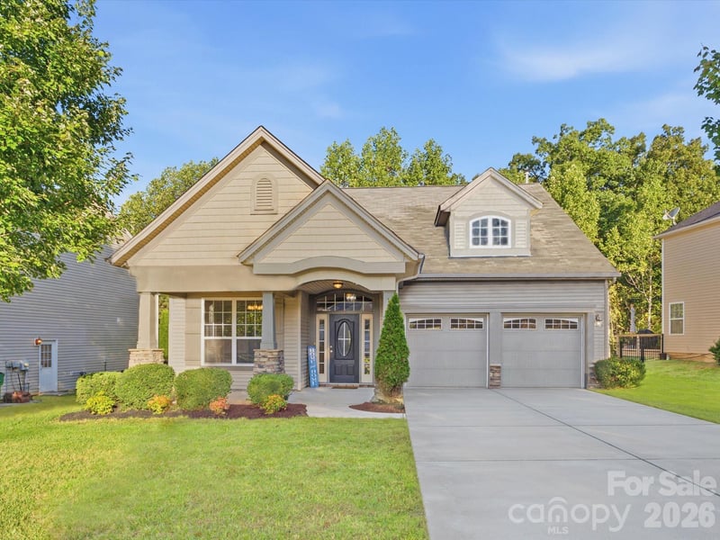 15110 Reminisce Lane, Charlotte, NC - 3 beds, 2.5 baths, 2,055 sqft - $435,000