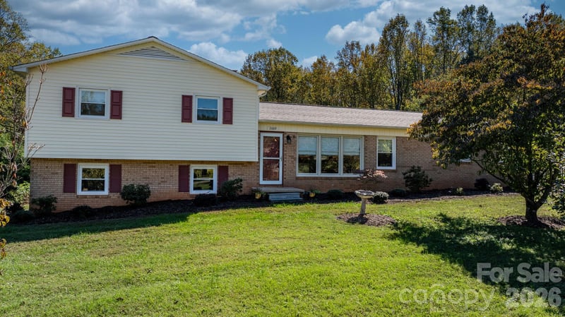 2889 Sides Drive Apt 31, Connelly Springs, NC - 3 beds, 2 baths, 1,304 sqft - $375,000