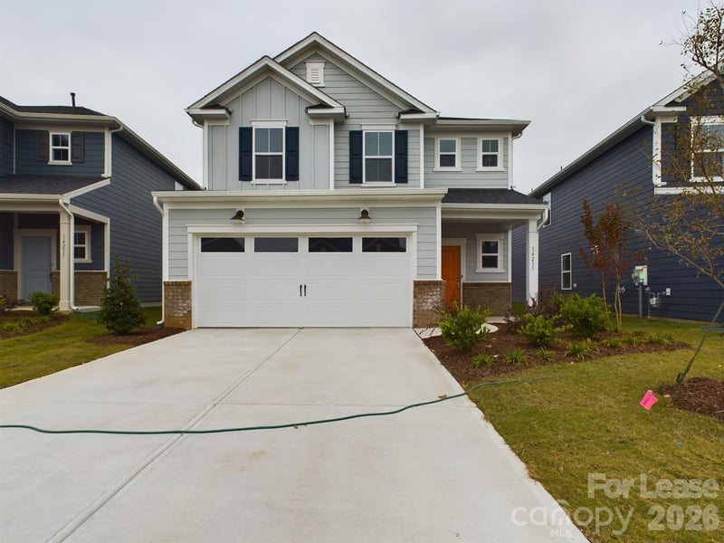 14219 Penbury Lane, Charlotte, NC - 4 beds, 3 baths, 2,350 sqft - $2,850/mo