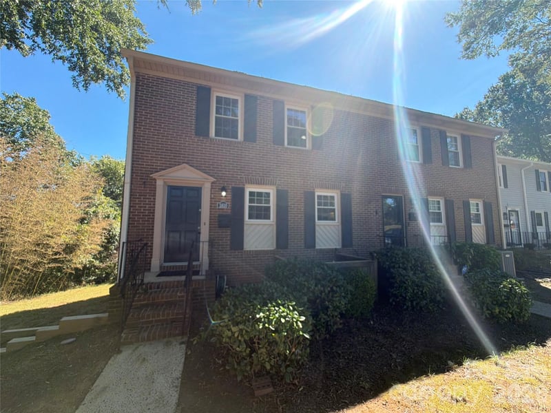 1810 Sabrina Court, Charlotte, NC - 3 beds, 3 baths, 1,758 sqft - $262,000