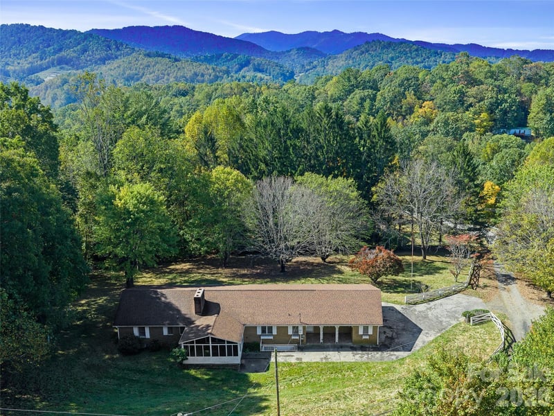 198 Roland Hill Road, Burnsville, NC - 3 beds, 2.5 baths, 2,115 sqft - $410,000