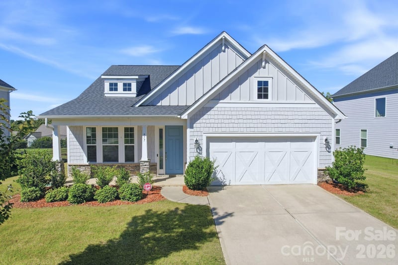 977 NW Bellegray Lane, Concord, NC - 3 beds, 3 baths, 2,697 sqft - $689,000