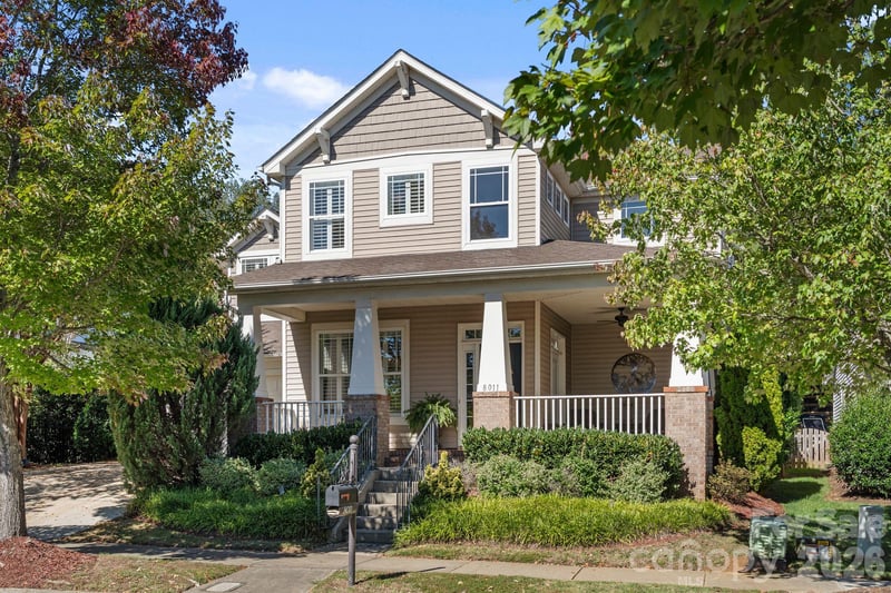 8011 Cottsbrooke Drive, Huntersville, NC - 5 beds, 2.5 baths, 2,810 sqft - $650,000