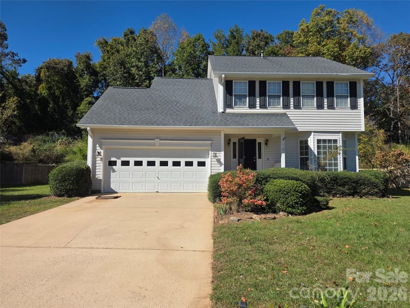 89 N Wintergarden Road, Fletcher, NC - 3 beds, 2.5 baths, 1,960 sqft - $499,900