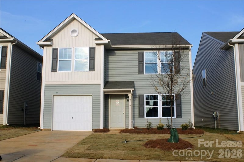 10710 Derryrush Drive, Charlotte, NC - 4 beds, 3 baths, 2,070 sqft - $1,950/mo