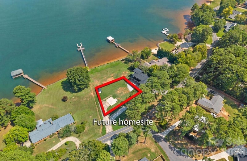 627 Isle Of Pines Road, Mooresville, NC - 1 bed, 1.5 baths, 4,694 sqft - $3,100,000