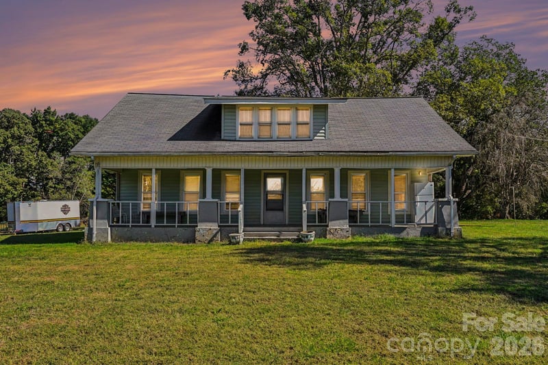 3395 Warlicks Church Road, Connelly Springs, NC - 2 beds, 1 bath, 1,330 sqft - $240,000
