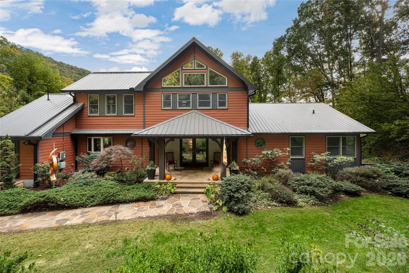 364 Lynn Cove Road, Asheville, NC - 3 beds, 3.5 baths, 4,733 sqft - $1,465,000