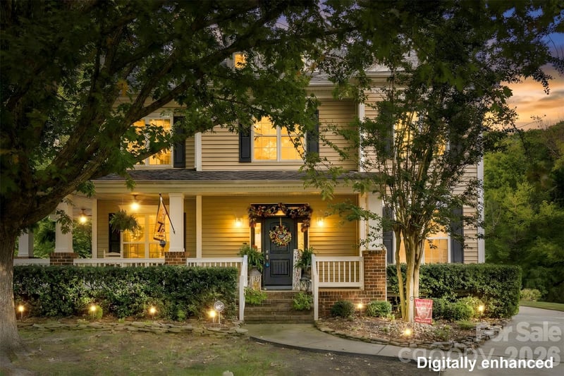 10639 Quarrier Drive, Cornelius, NC - 4 beds, 2.5 baths, 2,875 sqft - $650,000