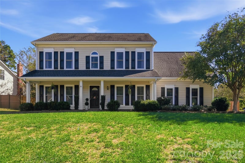 107 White Branch Court, Fort Mill, SC - 4 beds, 2.5 baths, 2,256 sqft - $495,000