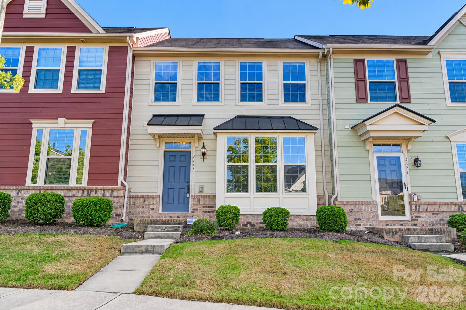 3323 Major Samuals Way, Charlotte, NC 28208. property listing photo