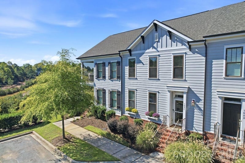 108 Certificate Street C, Mooresville, NC - 3 beds, 2.5 baths, 2,119 sqft - $449,000