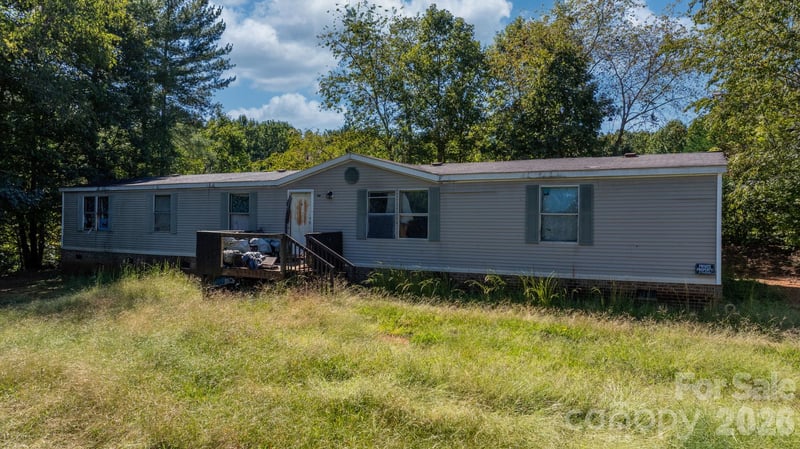 4125 Alderbrook Court, Lenoir, NC - 3 beds, 2 baths, 2,128 sqft - $65,000