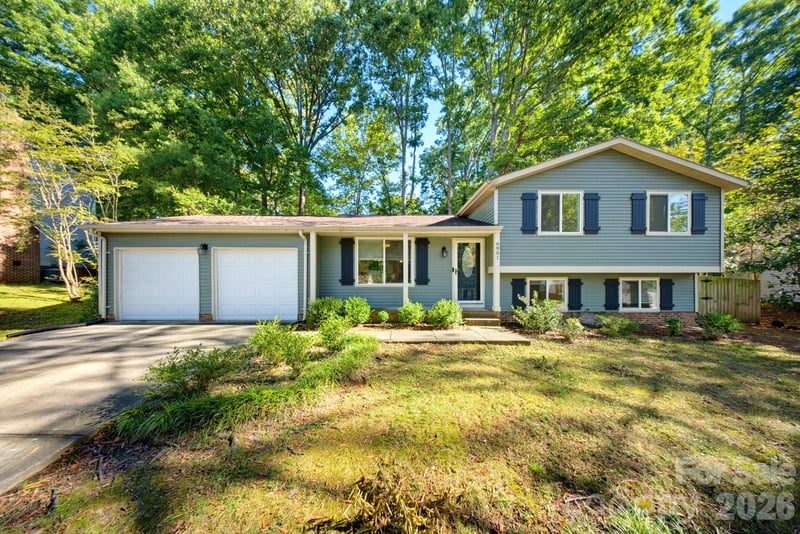 6901 Rollingridge Drive, Charlotte, NC - 4 beds, 2.5 baths, 1,523 sqft - $499,900