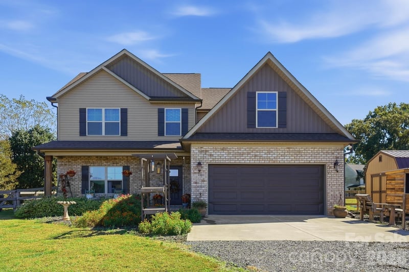 7342 Pleasant Hill Church Road, Marshville, NC - 4 beds, 2.5 baths, 2,286 sqft - $599,000