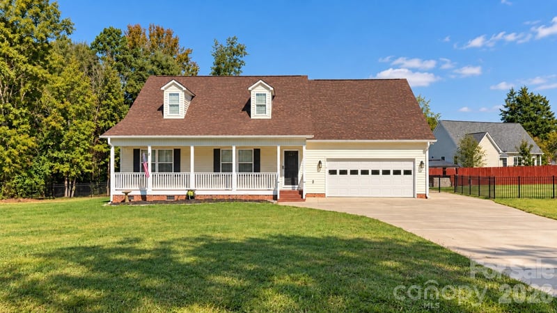 862 Tirzah Road, York, SC - 3 beds, 2.5 baths, 2,163 sqft - $589,000