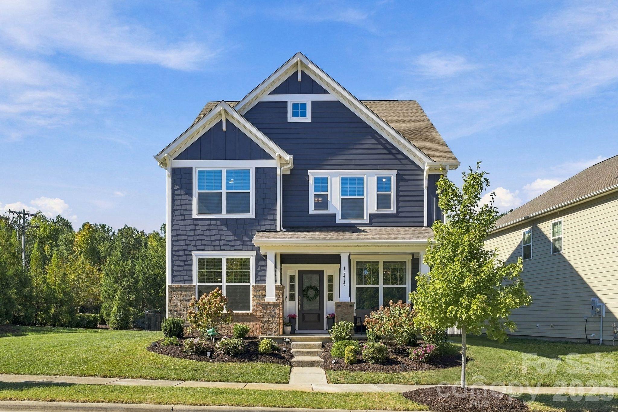 15415 Davidson East Dr, Davidson, NC 28036. property listing photo