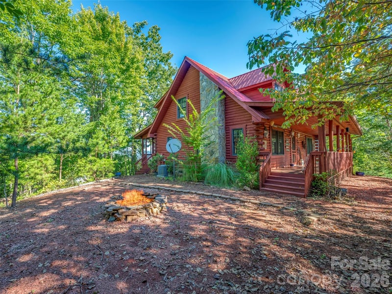 298 Summit Parkway, Bostic, NC - 3 beds, 2.5 baths, 1,969 sqft - $475,000