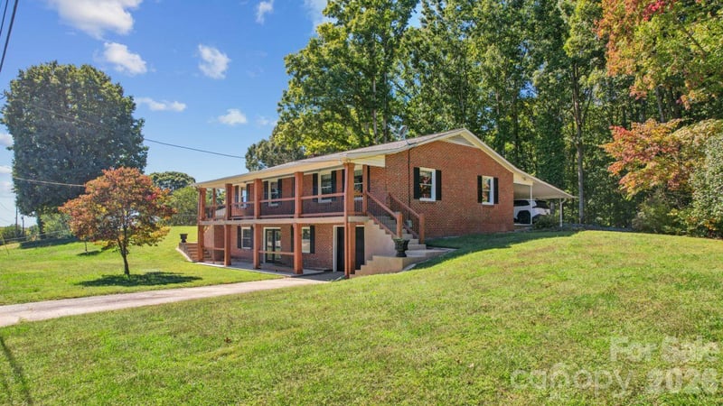 340 Homer Corriher Road, China Grove, NC - 3 beds, 3 baths, 3,083 sqft - $439,999