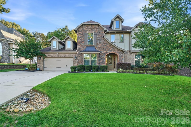 7810 Sand Trap Lane, Stanley, NC - 6 beds, 4 baths, 4,415 sqft - $949,900