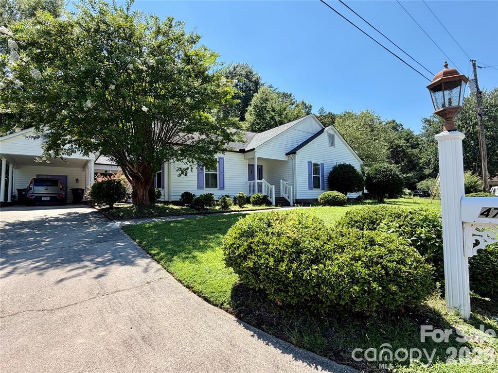 477 Birchwood Trl NE, Concord, NC 28025. property listing photo