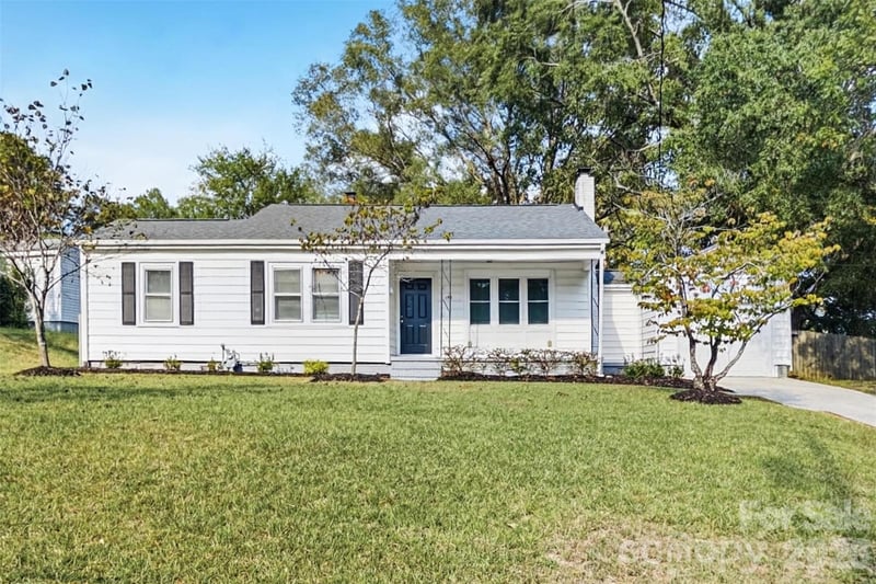 156 Wilson Street NE Apt 4, Concord, NC - 3 beds, 1 bath, 1,074 sqft - $239,900