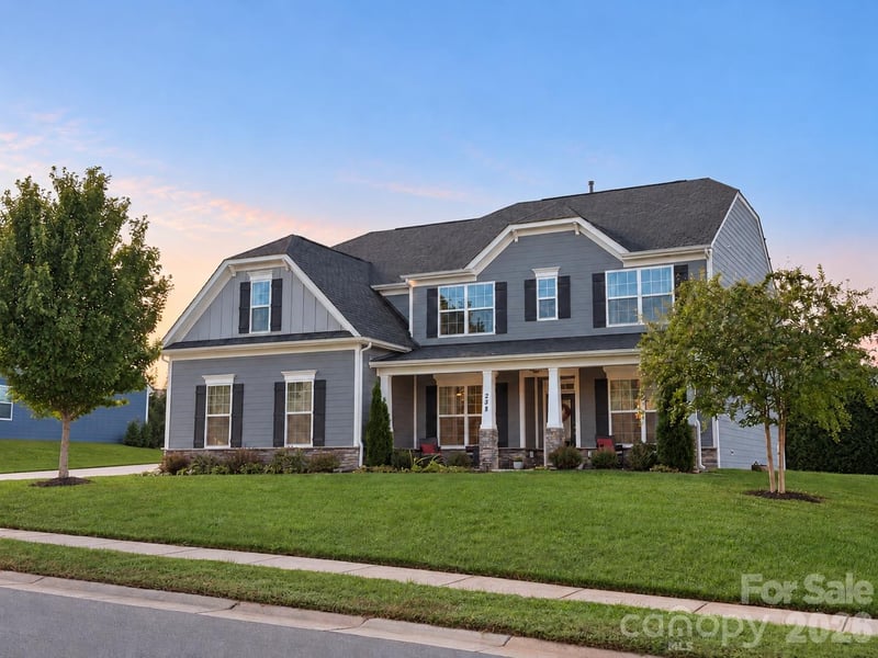 238 Bushney Loop, Mooresville, NC - 5 beds, 3 baths, 3,802 sqft - $645,000