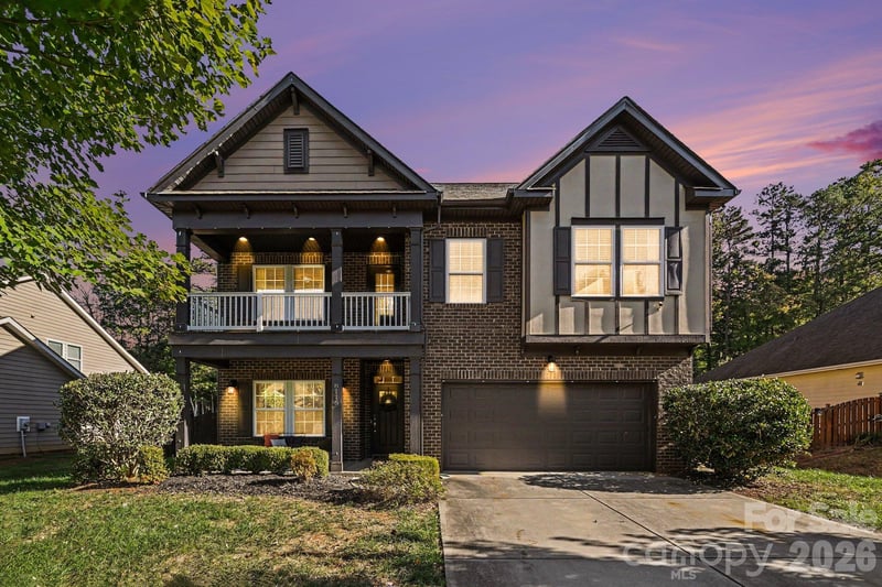 8116 Goodall Court, Mint Hill, NC - 4 beds, 2.5 baths, 2,730 sqft - $555,000