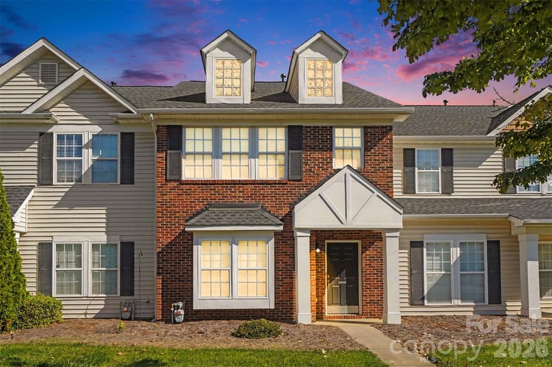 2053 Twilight Lane, Monroe, NC - 2 beds, 2.5 baths, 1,487 sqft - $249,900