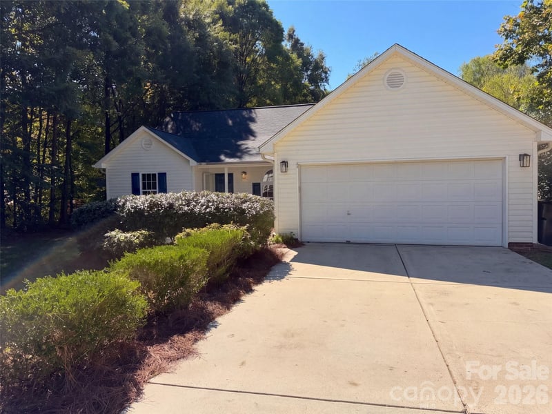 4315 Enoch Drive, Charlotte, NC - 3 beds, 2 baths, 1,721 sqft - $334,000
