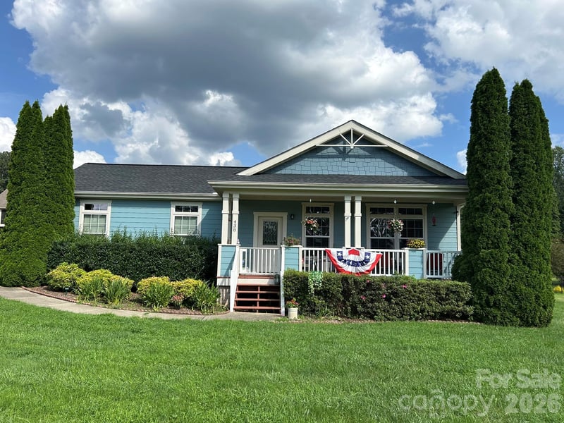 438 Oak Grove Road, Flat Rock, NC - 3 beds, 2 baths, 1,541 sqft - $445,500