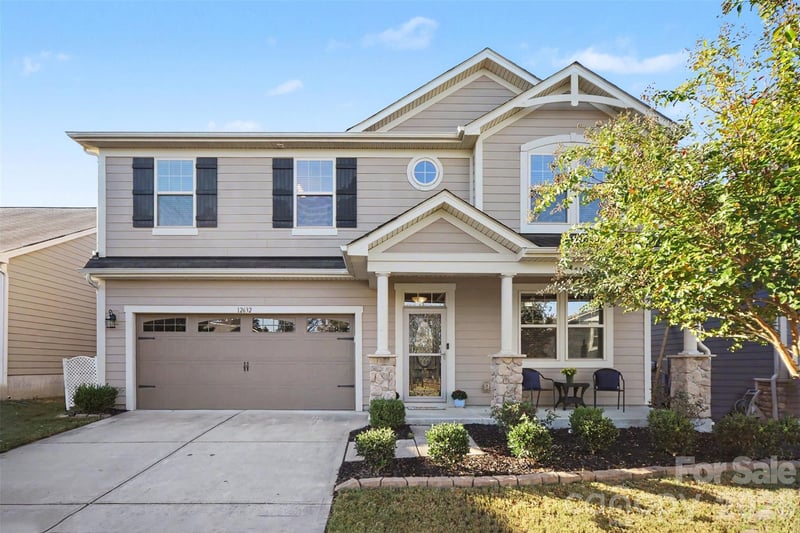 12632 Heath Grove Drive, Huntersville, NC - 3 beds, 2.5 baths, 2,445 sqft - $508,000