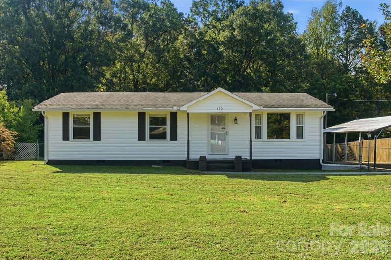 690 Rama Wood Drive SE, Concord, NC - 3 beds, 1.5 baths, 1,056 sqft - $249,900